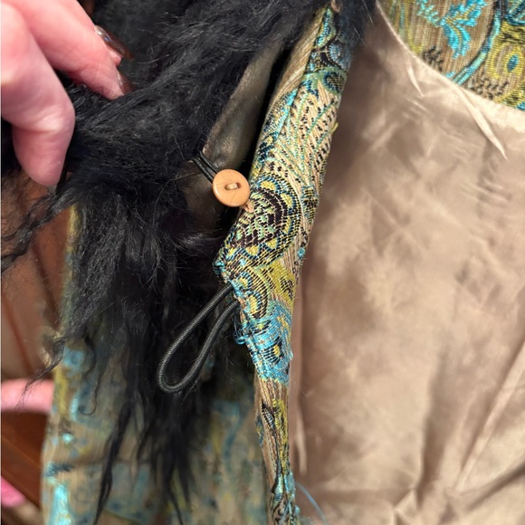 Tapestry Faux Fur Collar Jacket - Picture 8 of 13